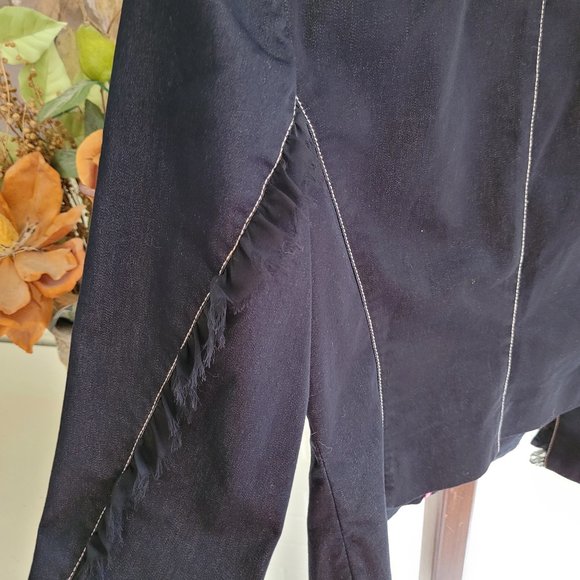 SOLD - Vintage Parasuco Dark Wash Jean Jacket US 10 - Picture 7 of 14